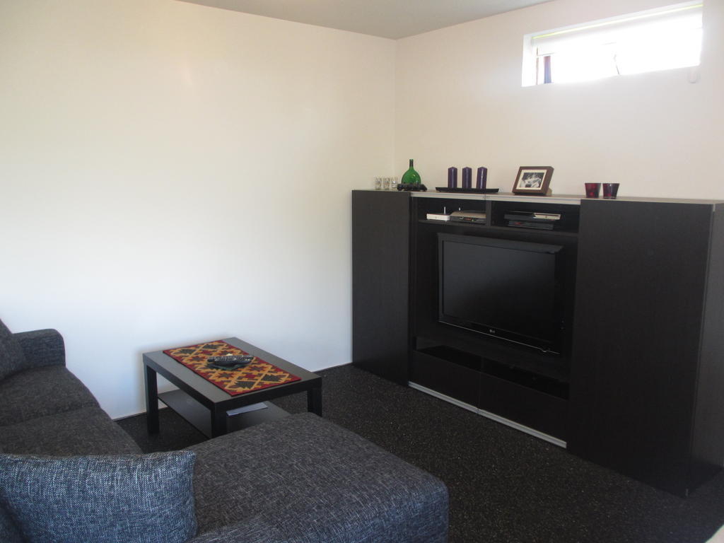 Artun Apartment Höfn Стая снимка